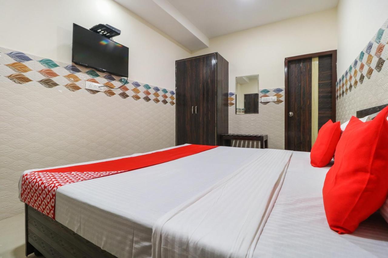 Oyo 49095 Hotel K Fort Abadpura Exteriér fotografie