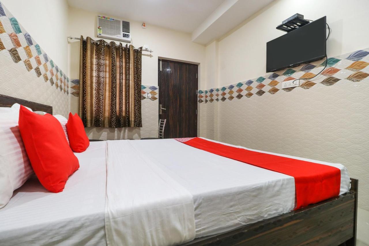 Oyo 49095 Hotel K Fort Abadpura Exteriér fotografie